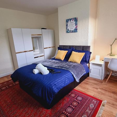 Bright Sunny, Double Bed With Garden, Tv And Wi-Fi Hotel Leeds  Exterior foto